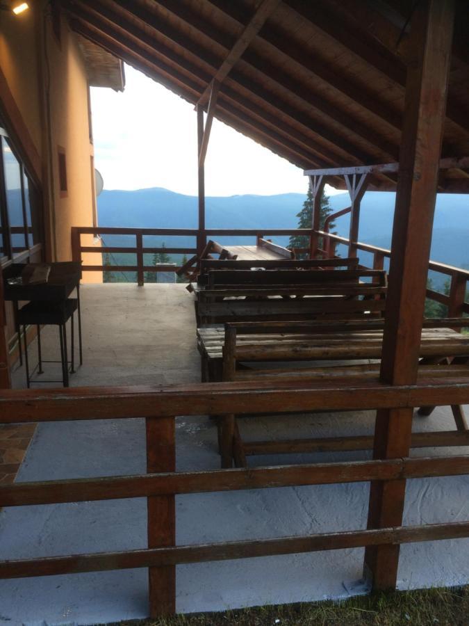 Casa De Vacanta Trei Brazi Рынка Экстерьер фото