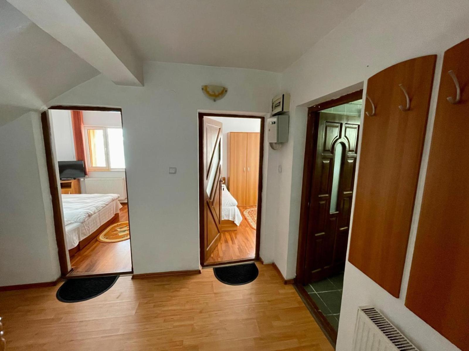 Casa De Vacanta Trei Brazi Рынка Экстерьер фото